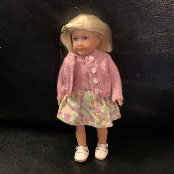 American Girl Doll Kit Mini - Picture 1 of 9